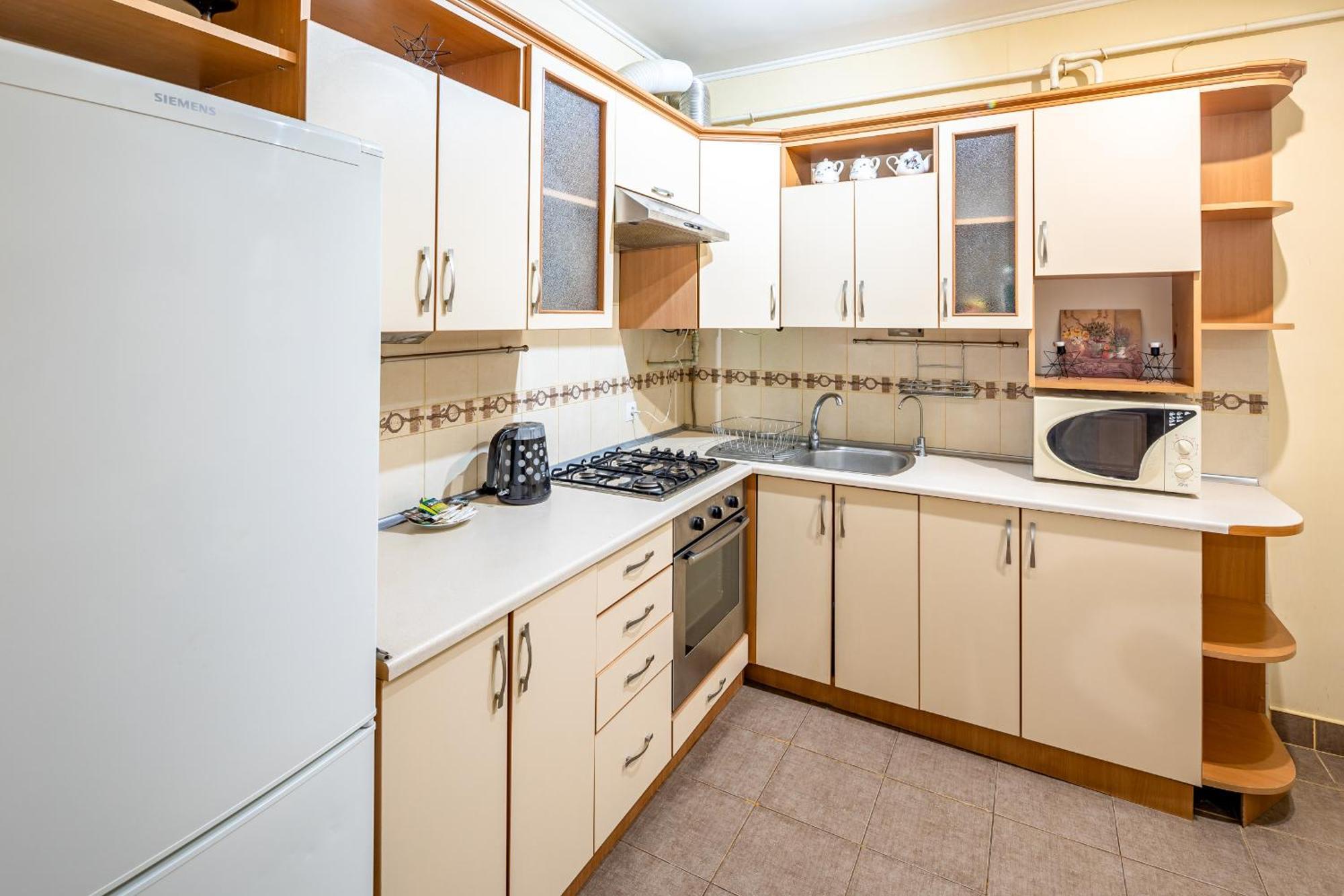 Just Another Comfy Apartment On The Main Squere. 2 Bedrooms, Own Heating, Ac 利沃夫 外观 照片